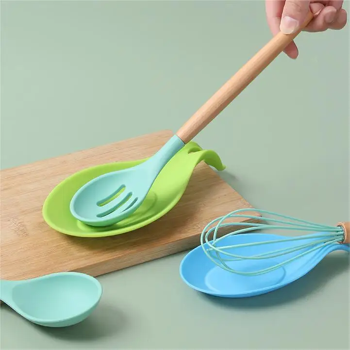 THEONE Custom Beautiful Durable Heat Resistant BPA Free Silicone Kitchen Utensils Cooking Spoon Rest Holder for Kitchen Counter