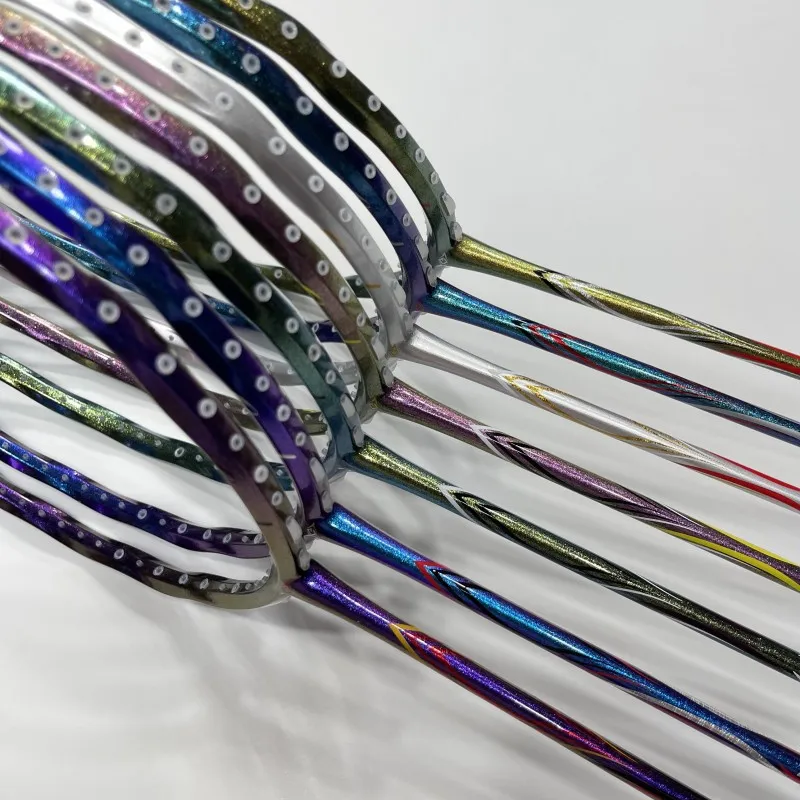 Custom Design High Quality Wholesale Carbon badminton racket Twist Frame Chameleon Full Carbon High Flex Badminton Racket Twist