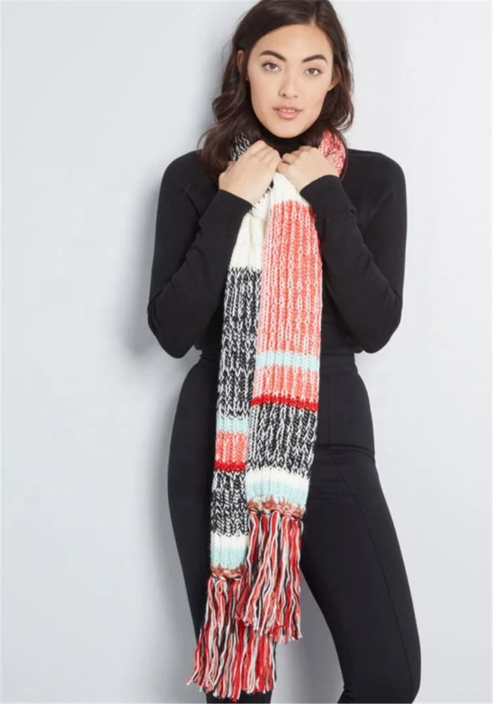 2024  Wholesale New multi-color knit scarf Custom Design Fashion acrylic shawl with Tassels winter spring hand-woven scarves