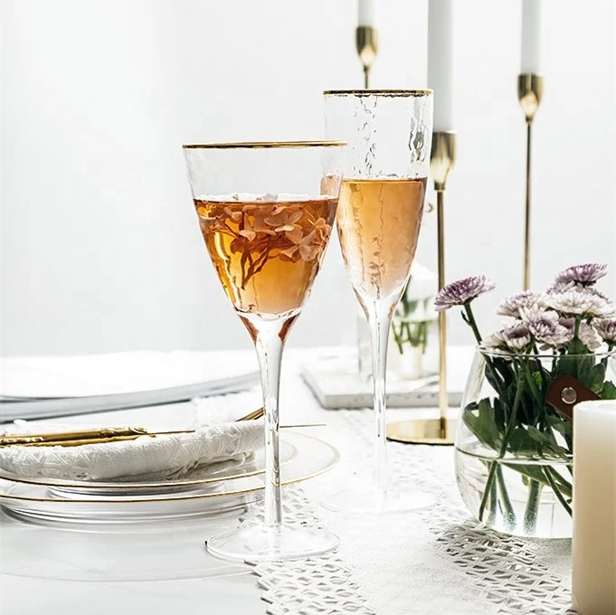 Экологичный бокал для вина с широким горлышком ручной работы