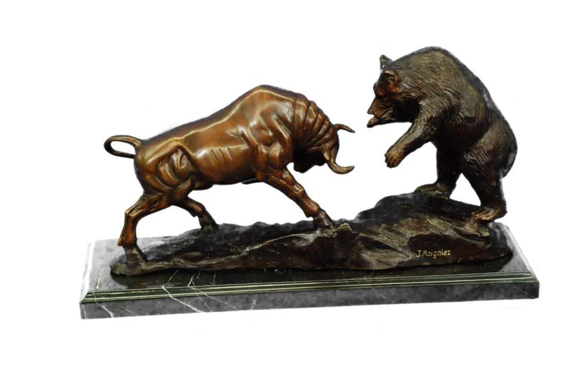 Outdoor use Bronze Bull and Bear Sculpture for outdoor decoration
