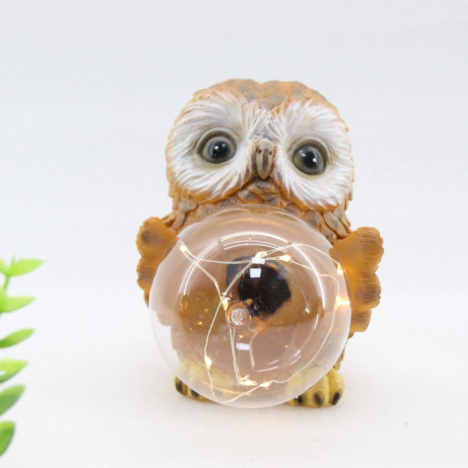 New Product Fashion Outdoor Garden Owl With Solar LED Light Solar Glass Ball For Garden Night Owl Decoration Animal Craft