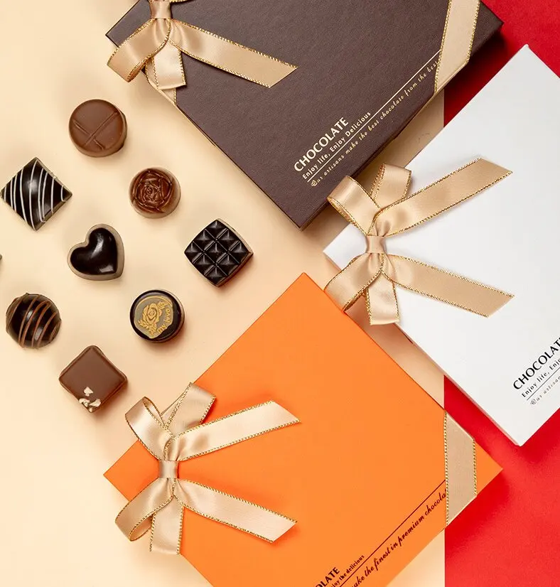 Hot Sale Christmas  Square Gift Luxury Chocolate Bonbon Box Wedding Custom Wholesale Packaging Empty Best Chocolate Box