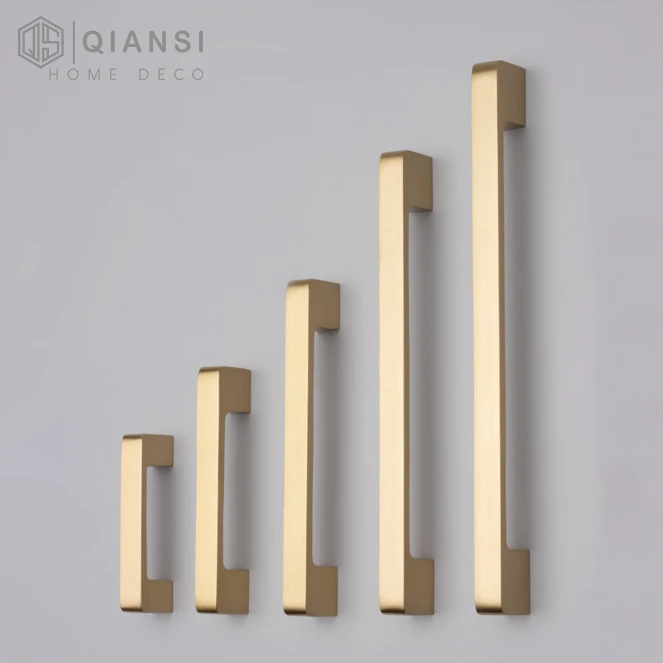 Qiansi HK0078 Factory Direct Selling Modern Furniture Kitchen Cabinet handles Luxury Brass Drawer Knob and Pull