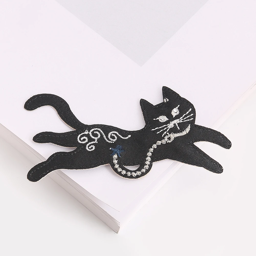 Creative personalized clothing accessories Embroidered patch black collar aristocratic cat cloth patch
