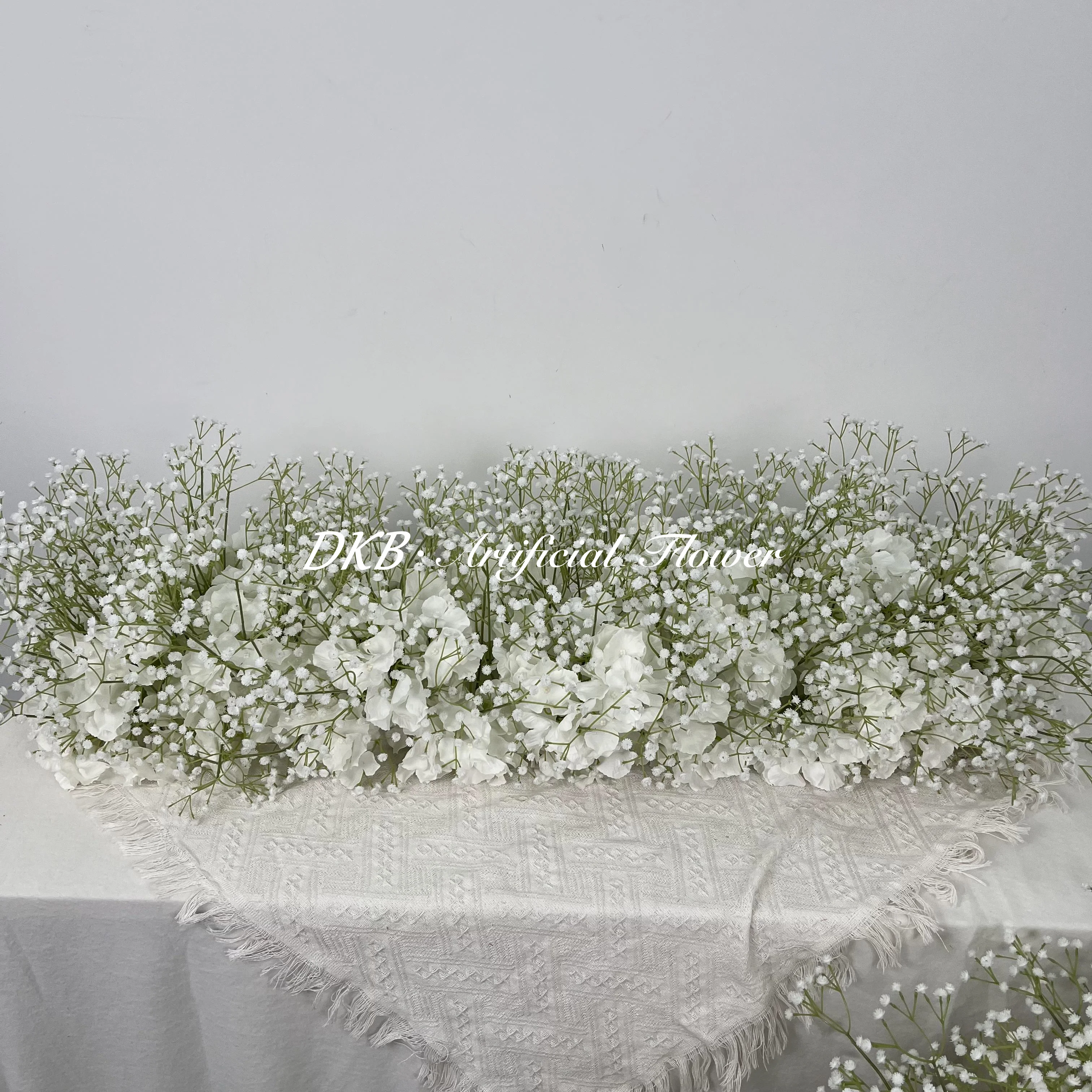 DKB Factory spot wholesale fast delivery babies breath faux flowers artificial rose babys breath flowers for decoration
