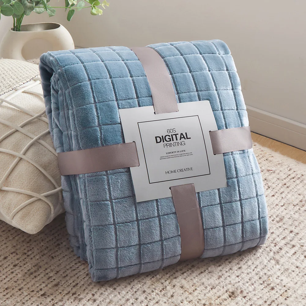 New Innovation In Stock Beige Gray Thickened Jacquard Gift Coral Plaid Flannel Fleece Throw Blanket