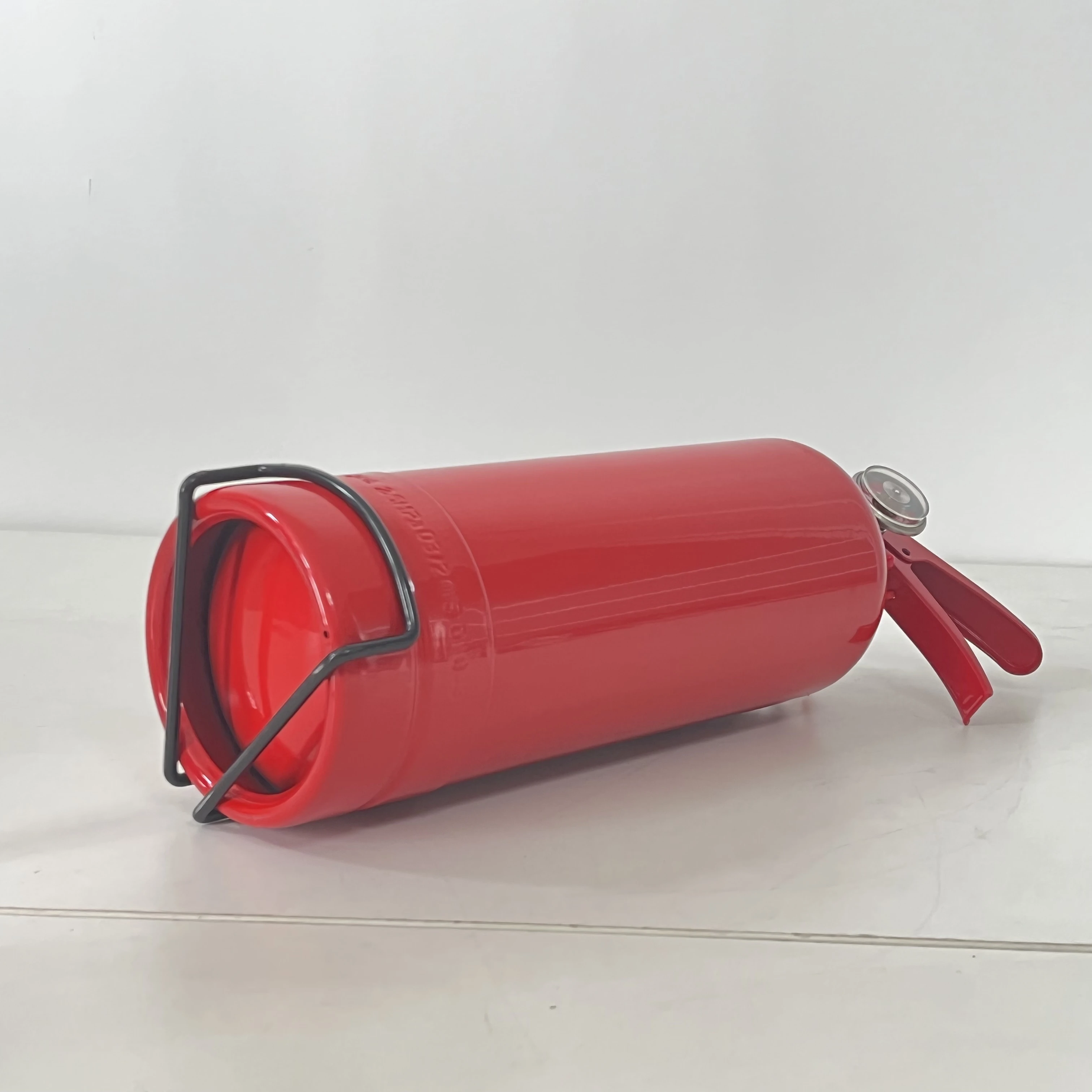 Factory Direct Sale 2kg Portable DCP ABC Dry Powder Fire Extinguisher Price Dry Chemical Fire