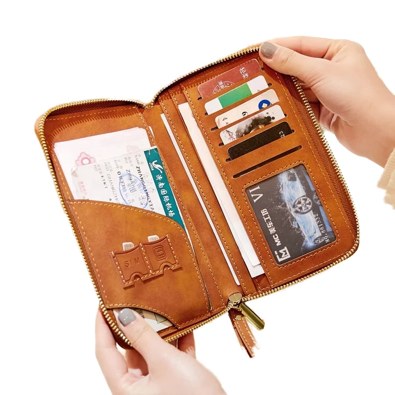 2024 Factory direct wholesale Southeast Asia passport PU business card passport storage simple style passport bag