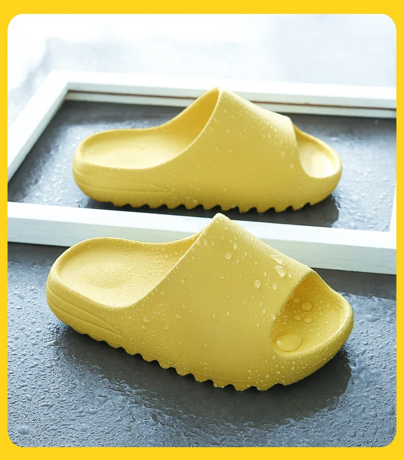 
Summer Kids shoes beach Slipper Slides Candy Color Thick Bottom Yeezy Slides Flip Flops Slides Footwear House for Girls and Boys 