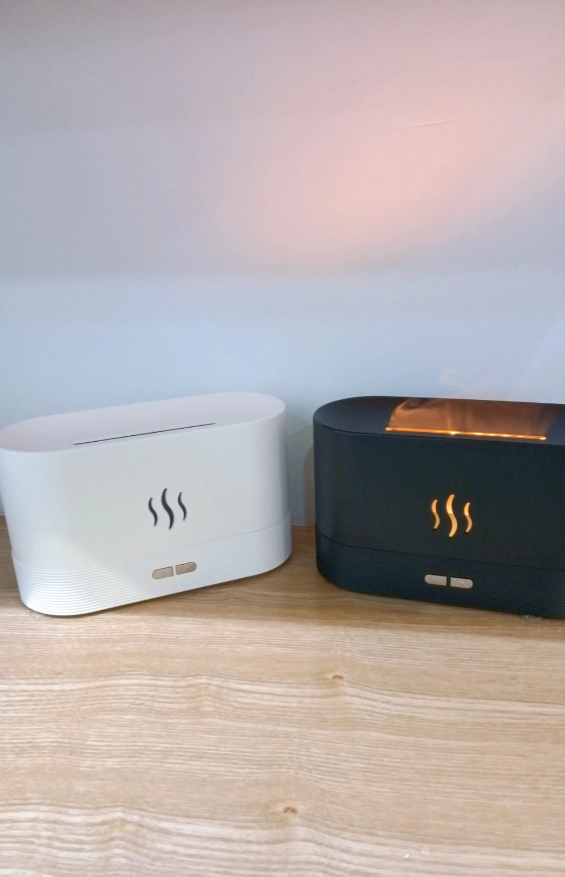 Hotest selling Flame diffuser 180ml flame humidifier with three lines pattern