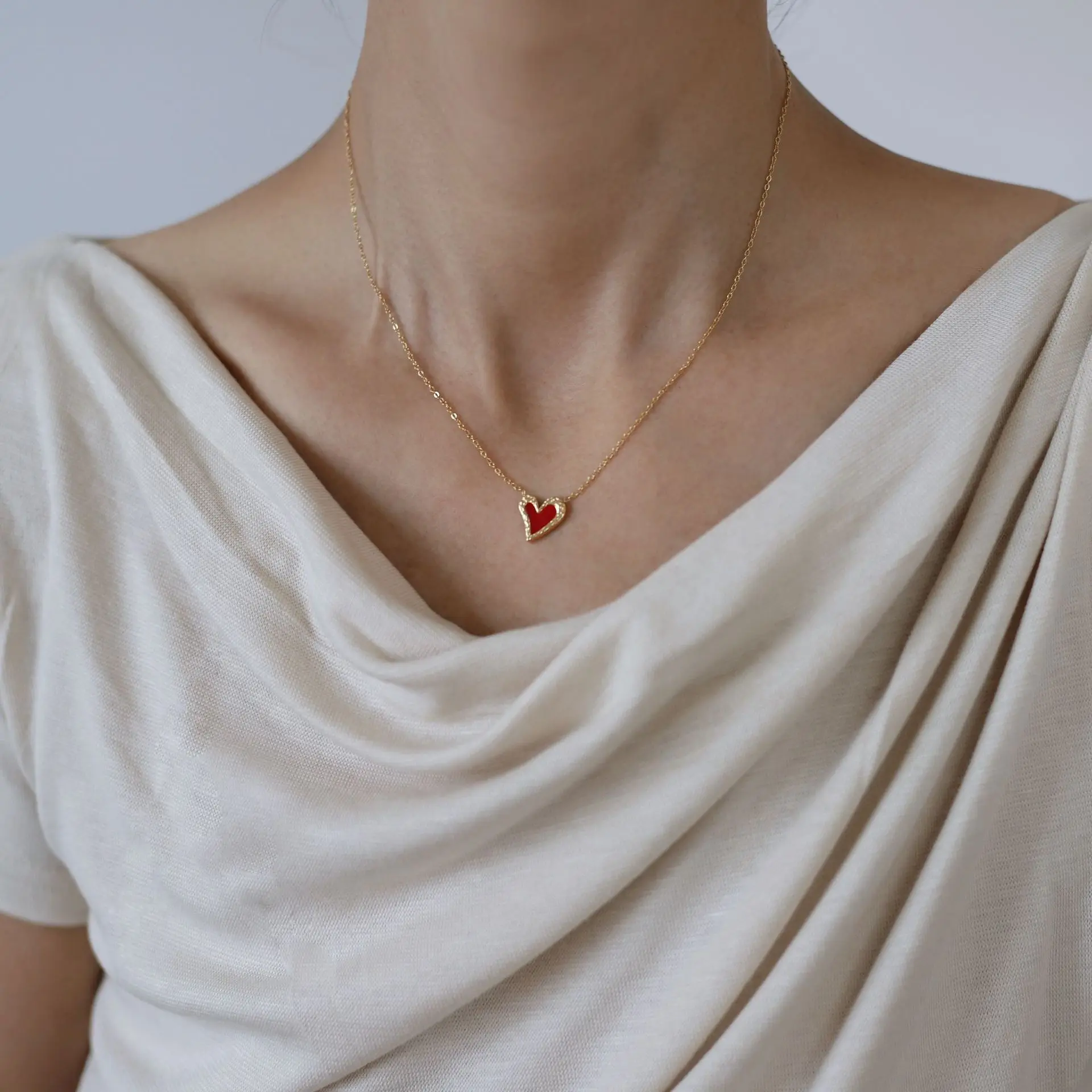 New Year Jewelry Lucky Red Heart Charm Necklace Christmas Gift Stainless Steel 18k Gold Plated Red Love Heart Pendant Necklace
