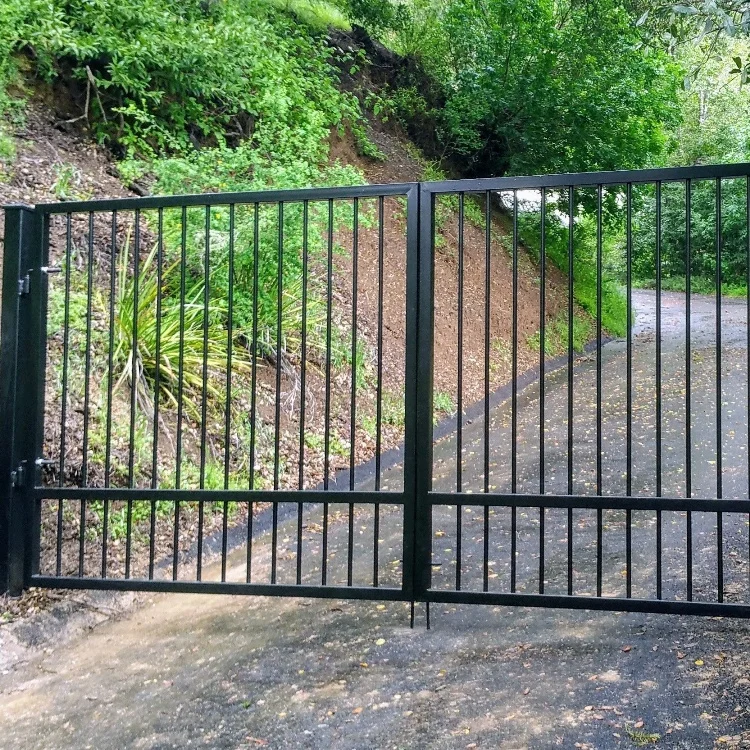 Promotion Driveway Gates Double Swing Driveway Gates Easily Assembled Door Aluminum Gate Design