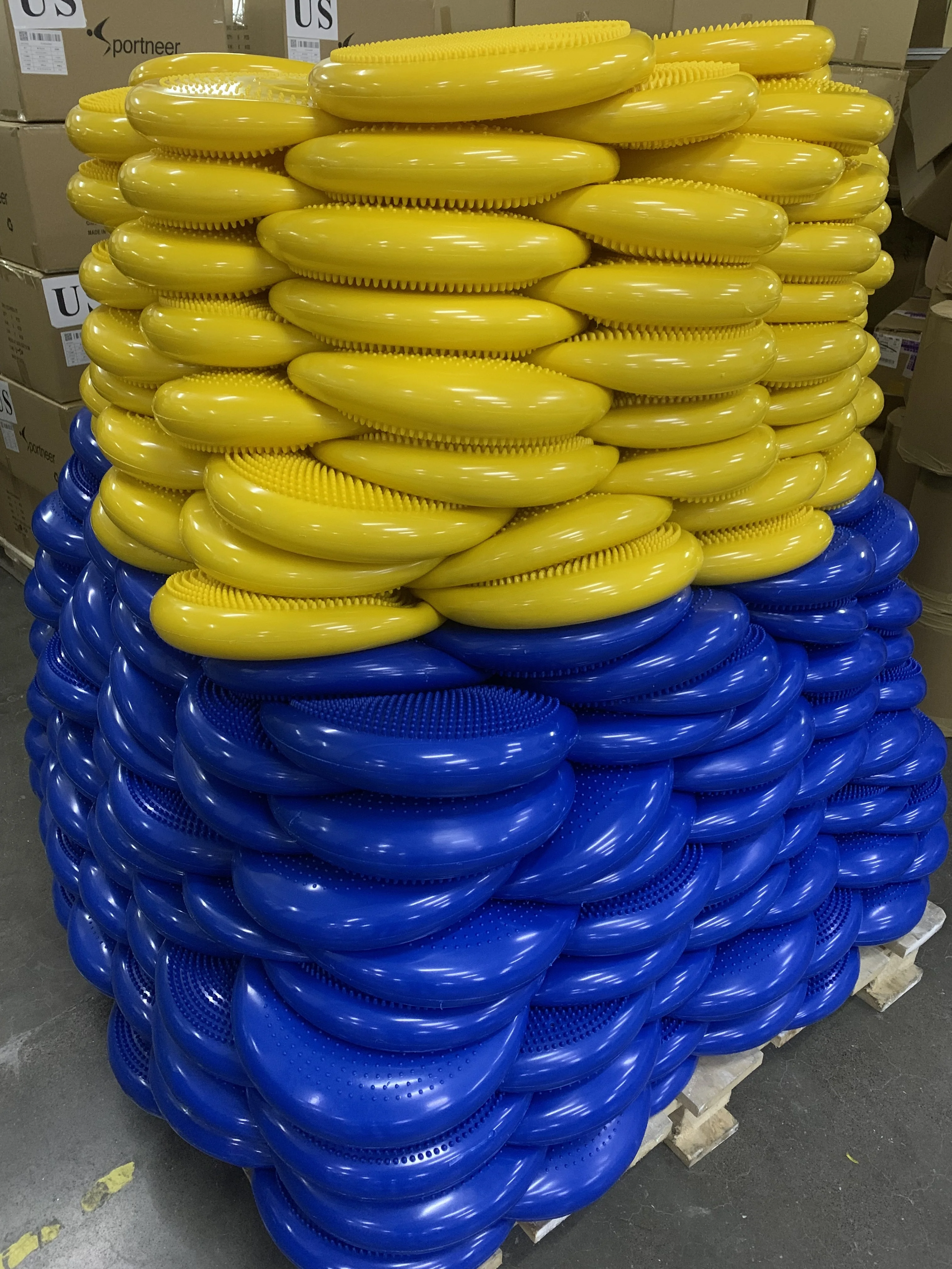 PVC Yoga Pilates Coordinating Functional Exercise Massage Inflatable Yoga Exercise Cushion Balancing Disk