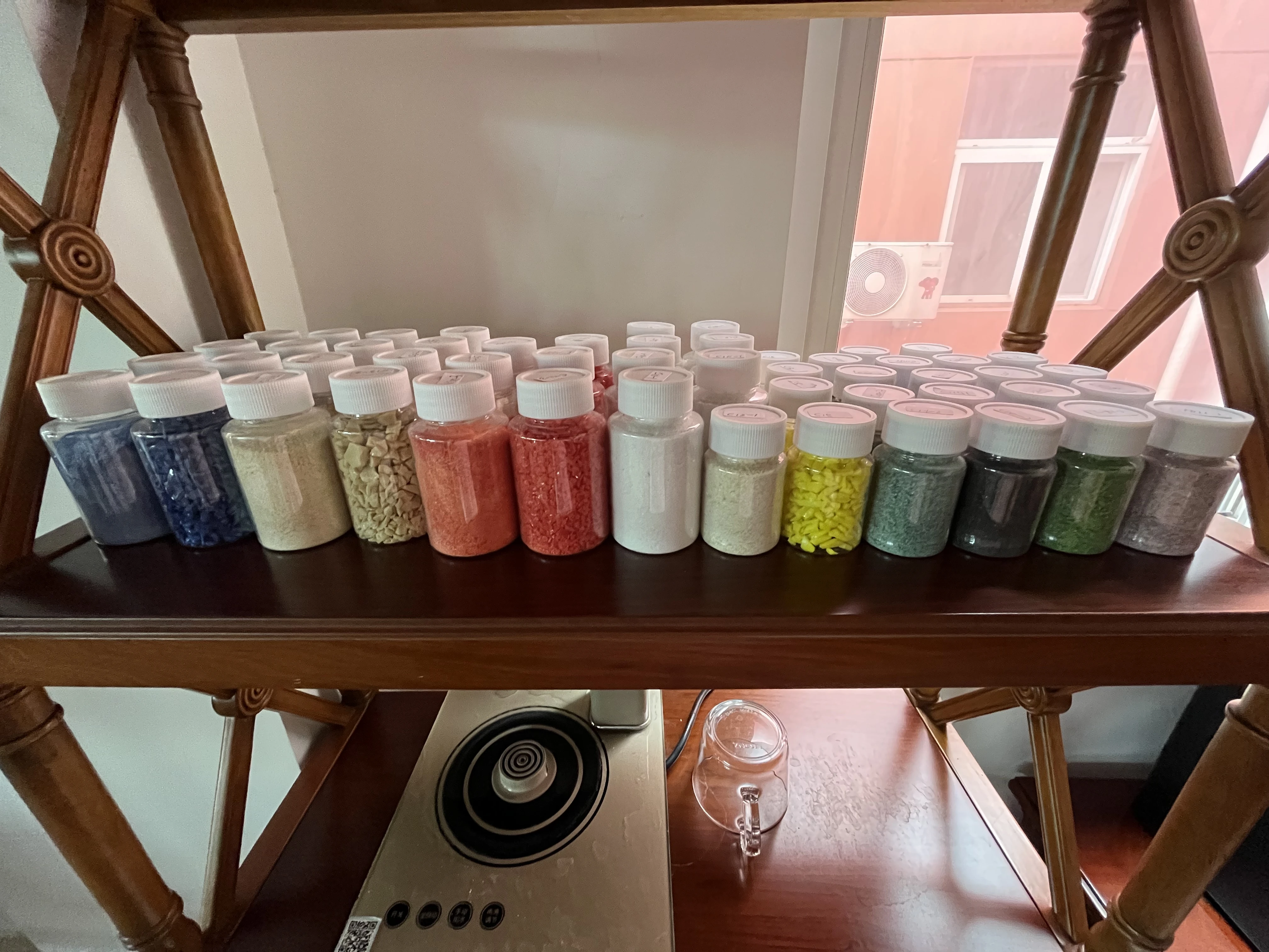 Wanda Factory Store Multi Colors Hot Melt Kiln Glass Fusing Glass Powder Frit COE90 COE96 For Sales