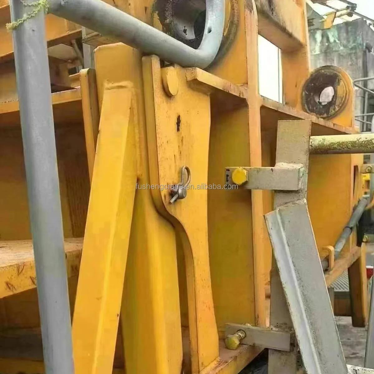 Used China Brand Tower Crane ZOOMLION 8022-16 Boom Length Low Price Construction Tower Crane