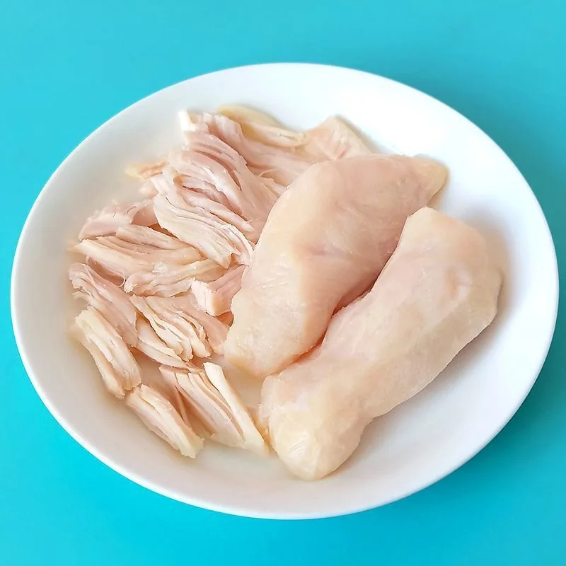 OEM ODM Wholesale Steamed Chicken Breast Pet Adult Cat and Young Cat Weight Gain Cat Snacks Pet Food