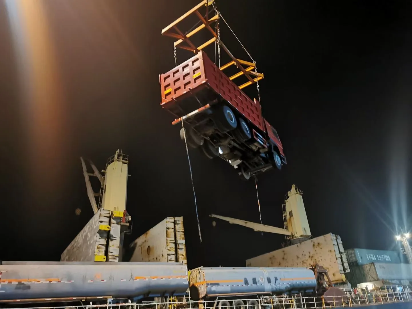 Тяжелый 3-х осевой 60Ton гидравлический «гусиная шея» низкорамный полуприцеп в