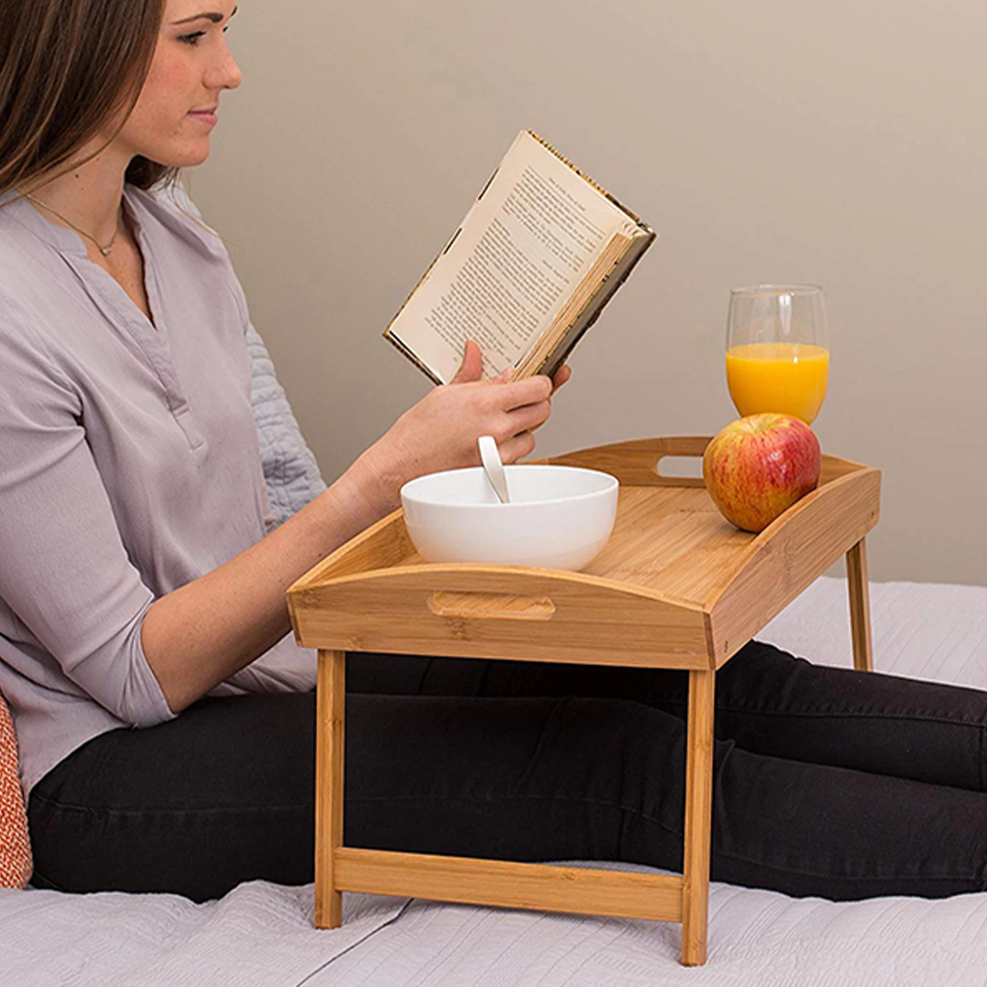 Natural Eco-Friendly Bamboo Wooden Serving Tray Adjustable Bed Table Breakfast Trays With Foldable Legs