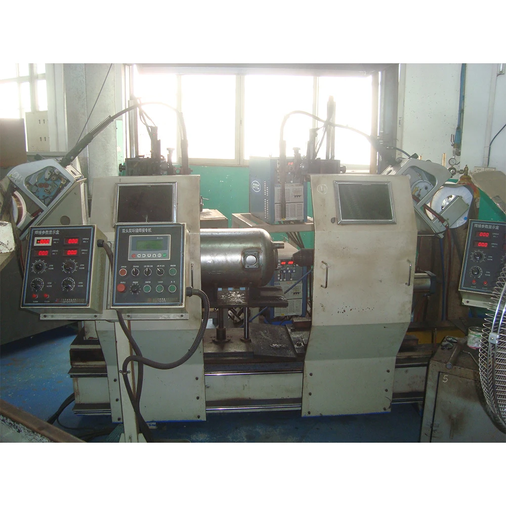 Pipe welding robotic arm pneumatic telescopic manipulator arm ring seam welding special machine