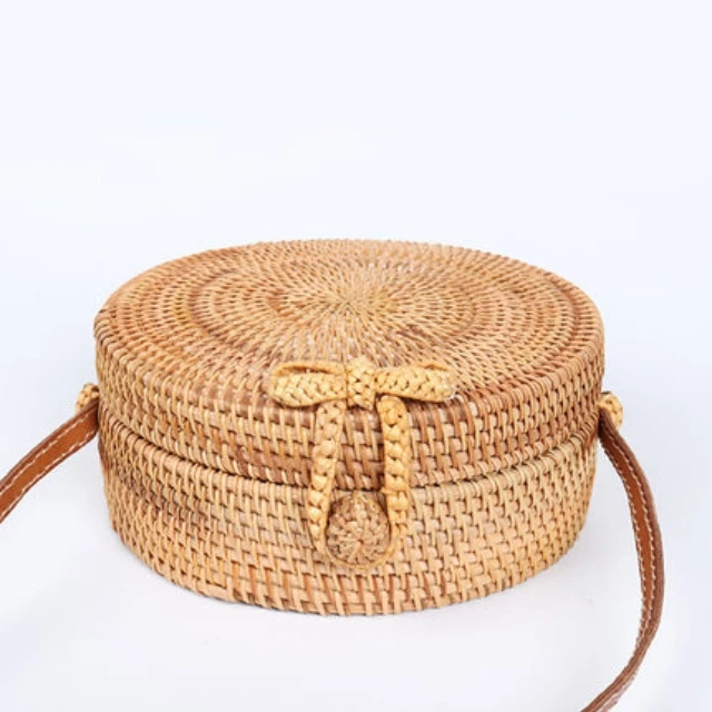 Factory Price High Quality Handwoven Round Rattan Wicker Woven Bag  with Leather Strap Crossbody Women Bag made in Vietnam