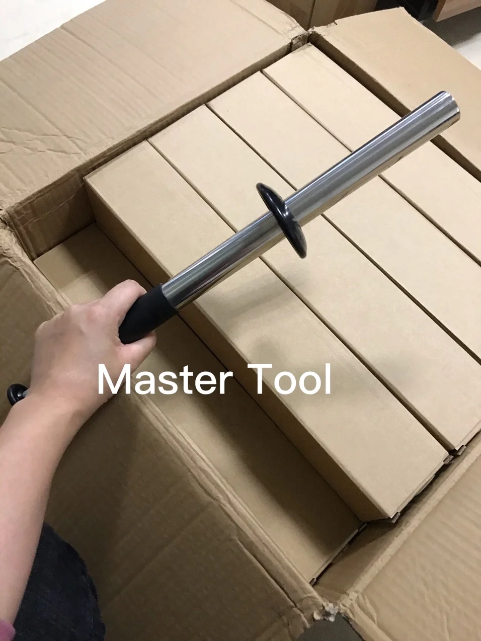 
Magnetic Retrieving Baton with Release Handle and Guard 