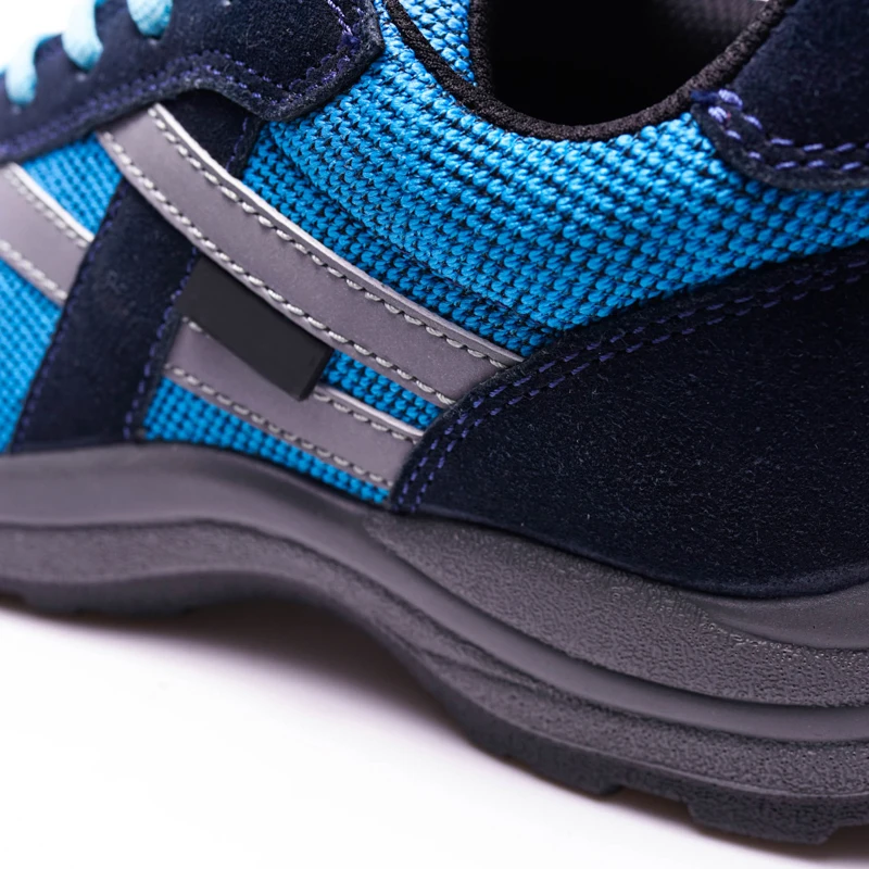Blue Mesh Upper chemical lab  Anti-Slip flying knit Work Sport Safety Shoes With CE S1P