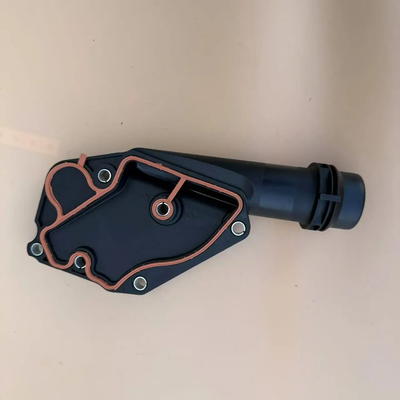 Factory Wholesale 06E121168 thermostat cover for A6L A7 A6 S6 A8 S8 A5 S5 A4L Q5 A4 S4