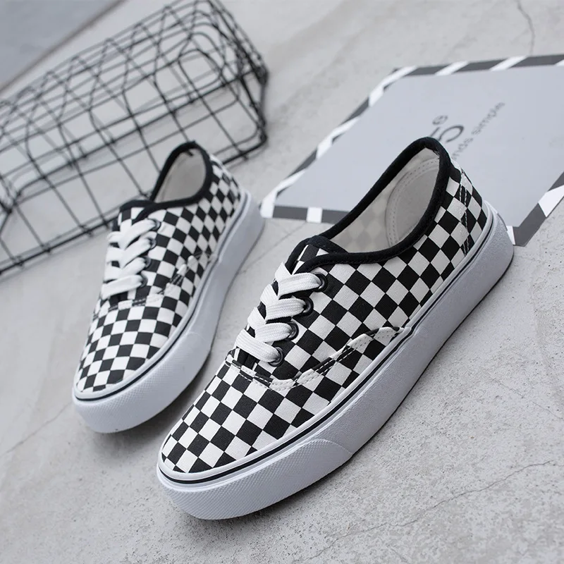 
Latest Arrived Fashion Adult Lace-UP Canvas Shoes Colorful Checked Casual Shoes Men and women Sneaker HY3369 