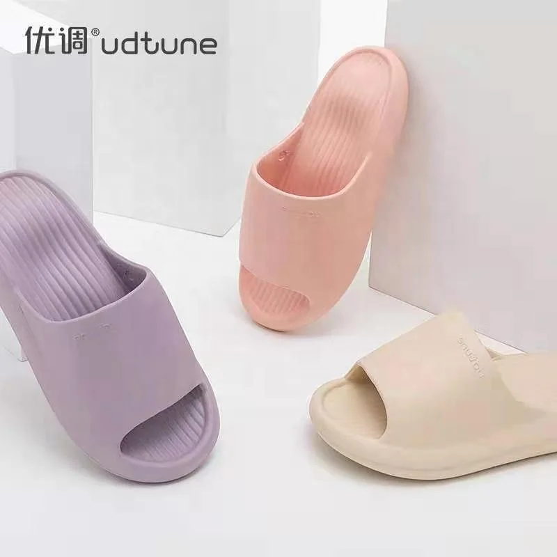 
Women Summer Thick Platform Beach Slippers Eva Soft Sole Slide Sandals Leisure Men Lady Indoor shower Anti-slip shoes for Unisex 