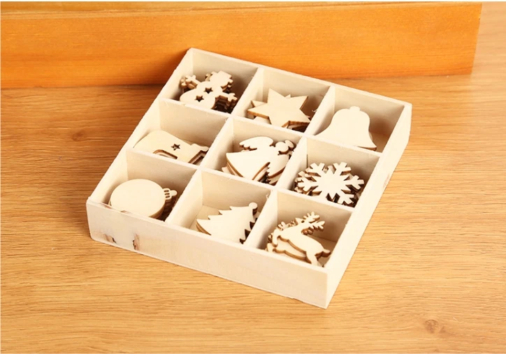 Wooden crafts Christmas tree ornaments