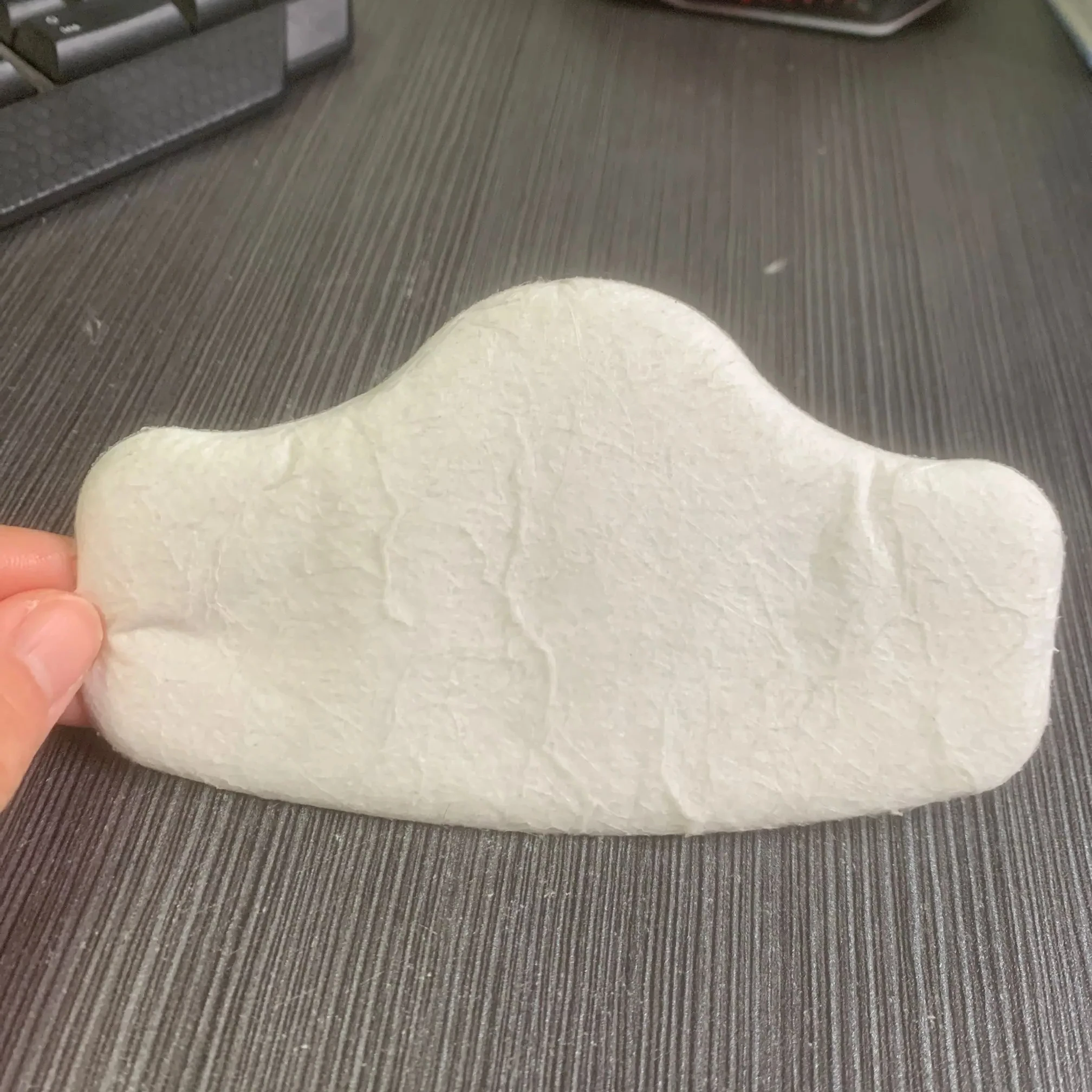 High Quality Cup Shaped Disposable White Protective Masks Ce Certification FFP3 Filter Specific Valve Masks