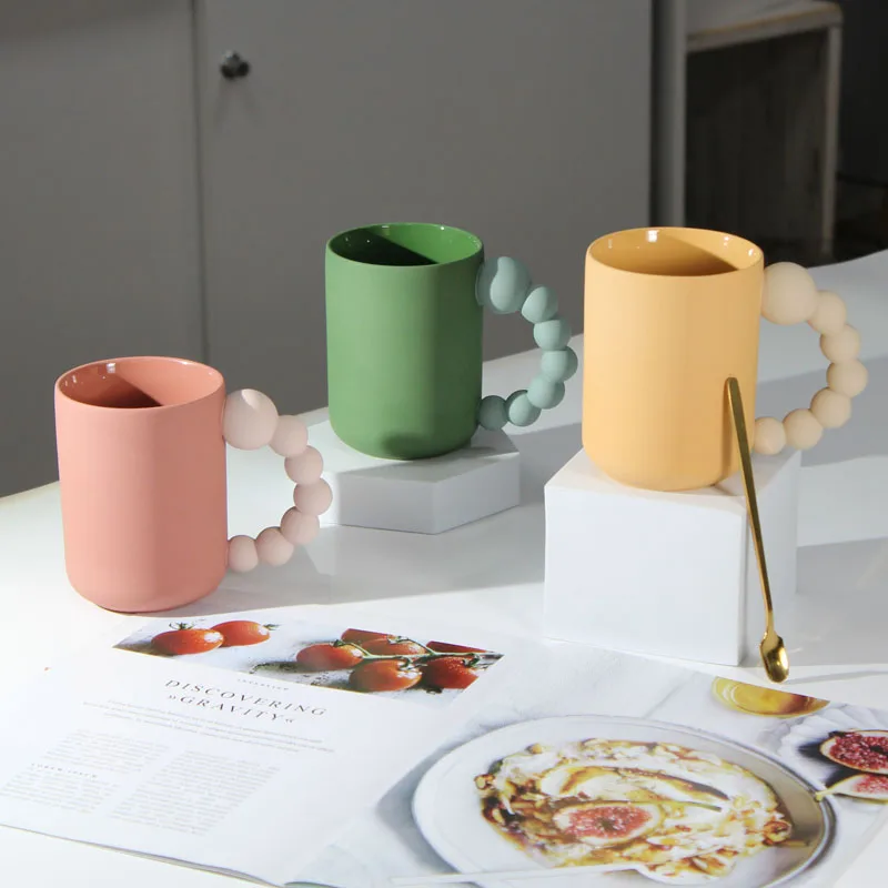 Wholesale 16oz Plain New Design Nordic Clay Handmade Ceramic Coffee Mug with Unique Handle