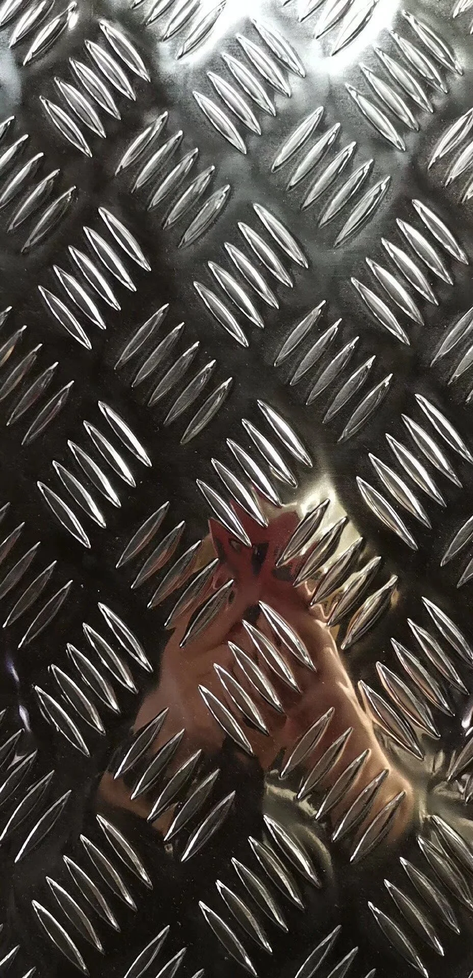 Тисненая алюминиевая пластина