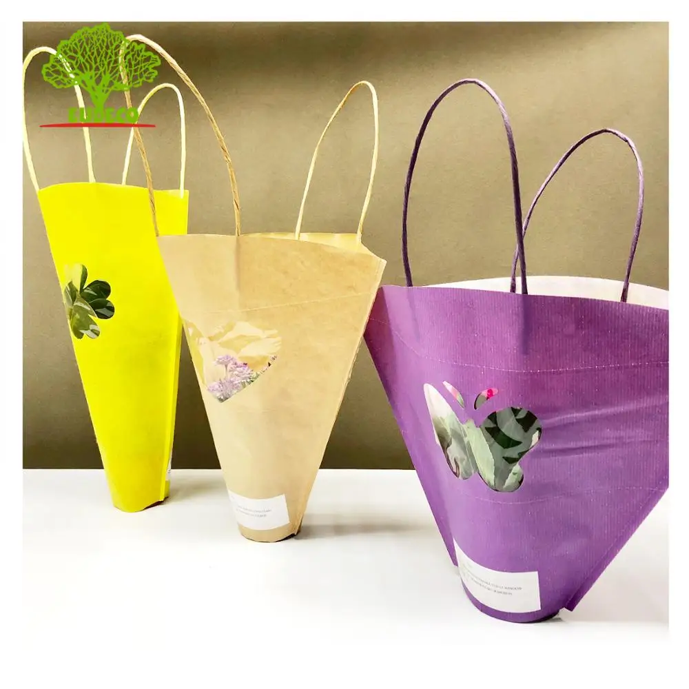 The Newest Popular and Beautiful Colorful Kraft Coated Flower Bag Heart Window Mother Day Paper Sleeve For Gifts