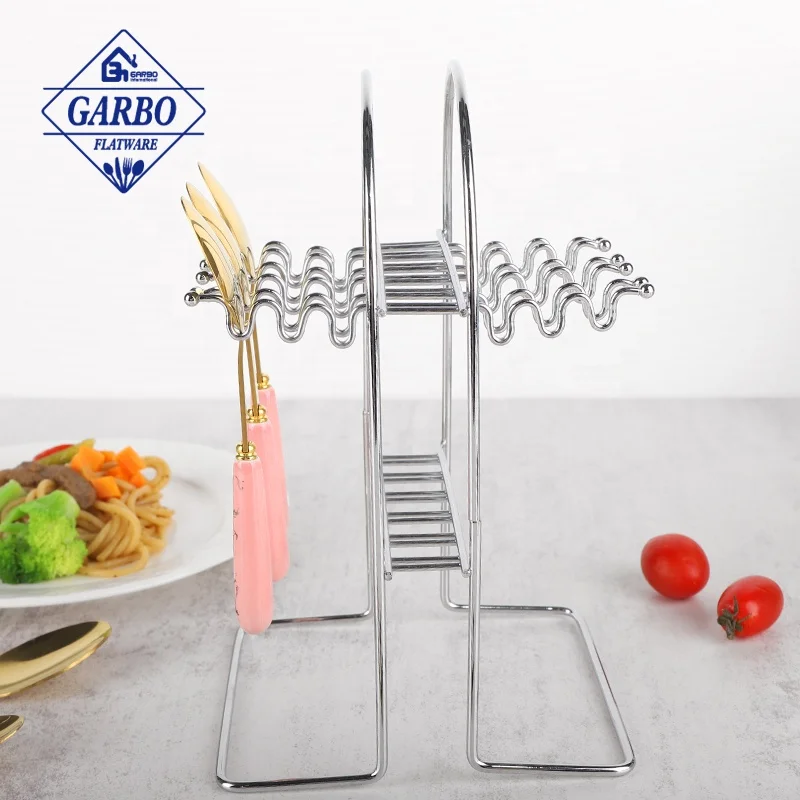 8pcs Goldenware Set Exquisite Ceramic handle Stainless Steel Flatware Set Serve for 8 Pink Ceramic Cup Holder Metal Tea Spoon