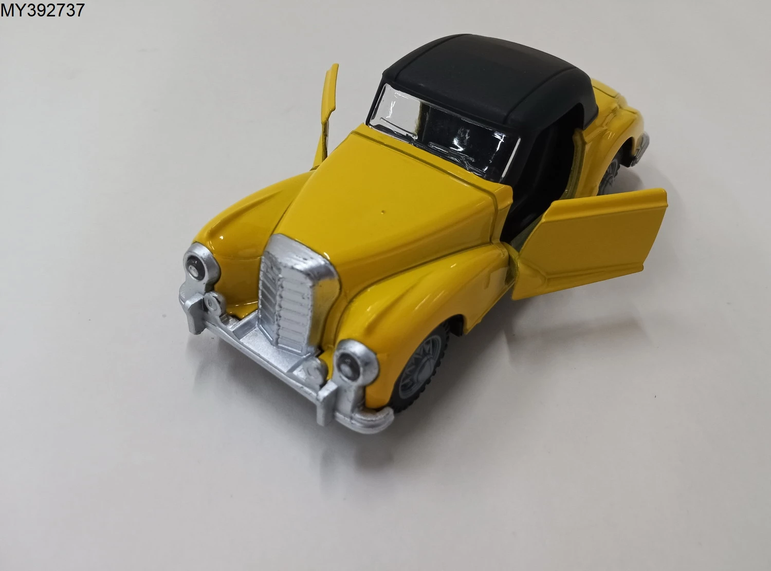 High Simulation classic old styles model metal car pull back 1:32 scale diecast vintage model cars toy