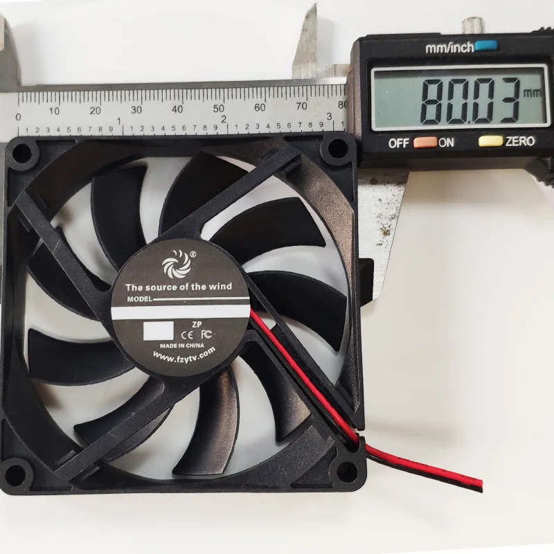Factory direct price ip65 80mm 4000rpm 5v 12v 24v dc axial flow cooling 80x80x15mm fan