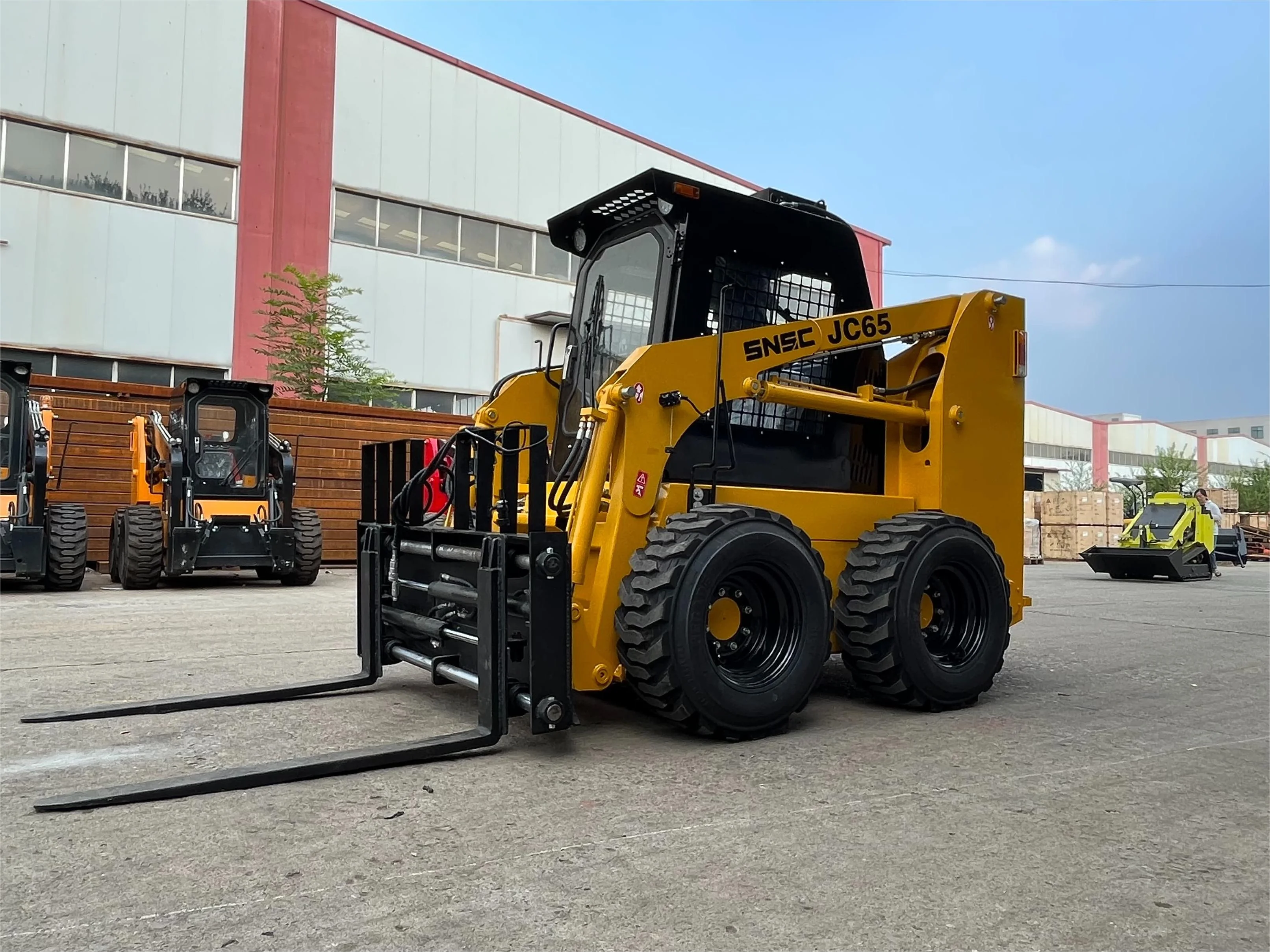 SNSC track Loader 700KG 850KG 950KG 55KW 75HP skid steer Loader With Forest Mulcher