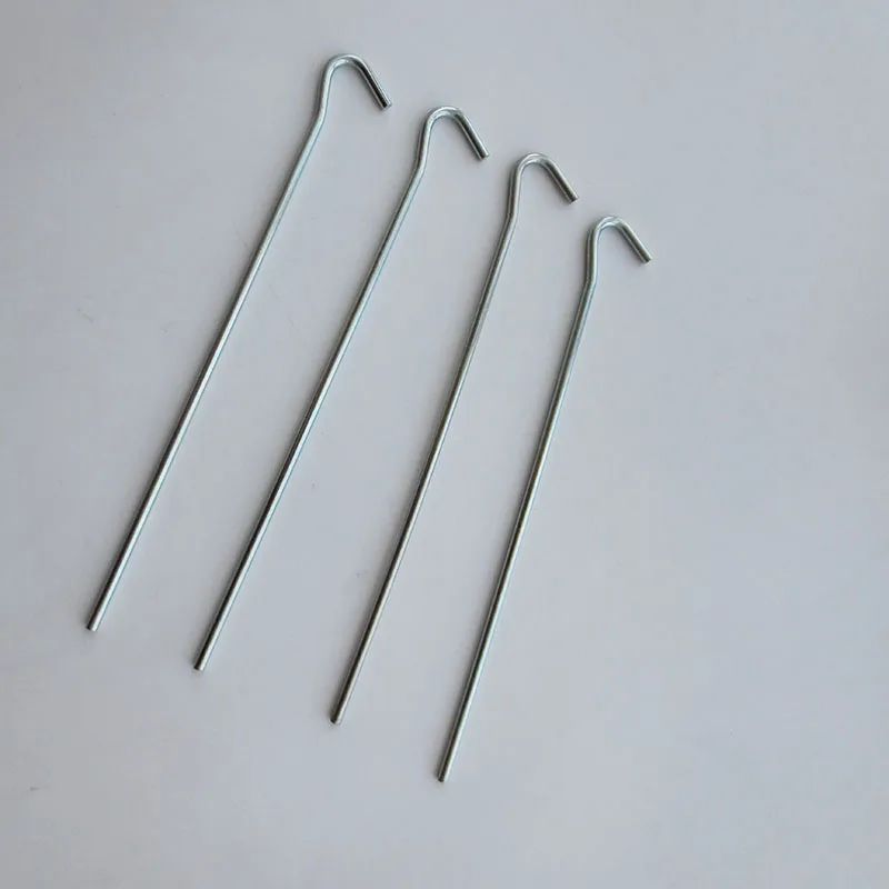 GardenMate 50-Pack 6' 11 Gauge Heavy-Duty U-Shaped Garden Securing Stakes/Spikes/Pins/Pegs - Sod Staples for Anchoring Weed Bar