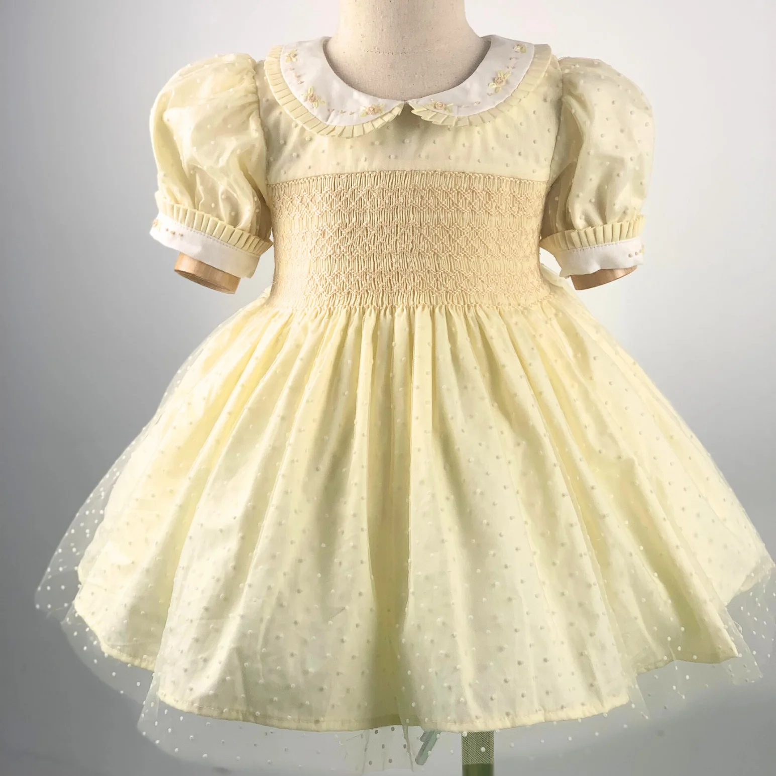 Smocked Children Clothing Hight Quality Princess Dress For Girls 0 - 12Y Smocked Dresses Customize From Trung Giang Manufacturer
