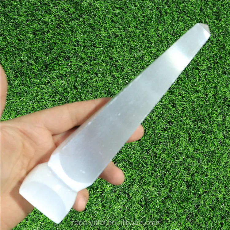 Robin Crystal Wholesale Gypsum Gemstone Tower 8 inch Natural White Crystals Healing Selenite Tower for reiki