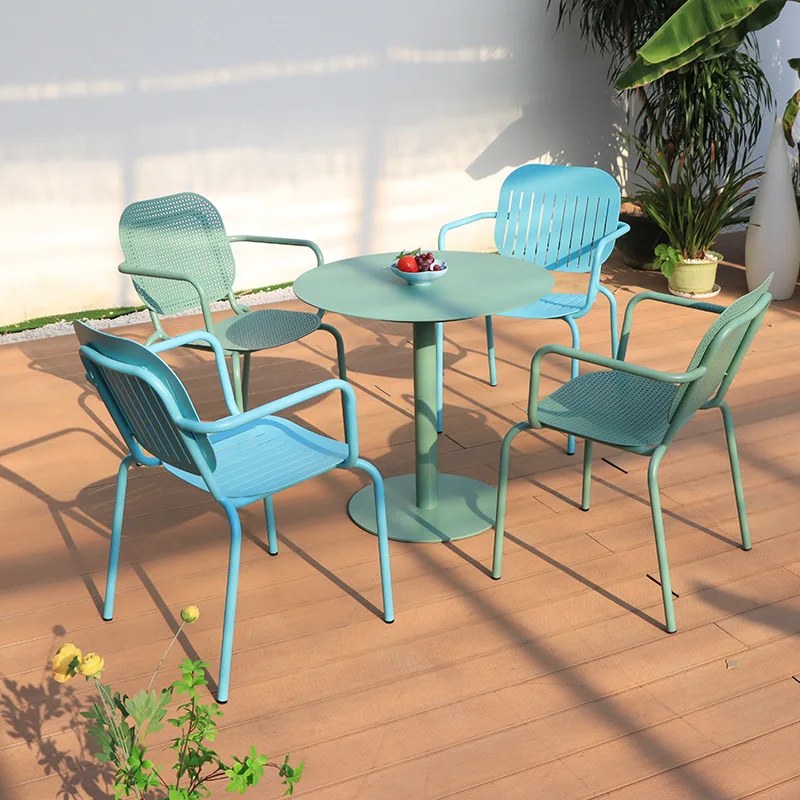 Hot Selling Aluminum Alloy Outdoor Dining Tables Chairs for Hotels Gardens Restaurants Leisure Durable Metal Outdoor Furniture