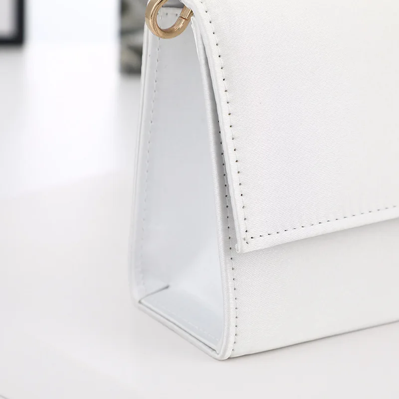 2022 Wholesale Latest Minimalistic Light Luxury Temperament White Hand Bags Handbags Clutch Evening Bag Elegant For Women
