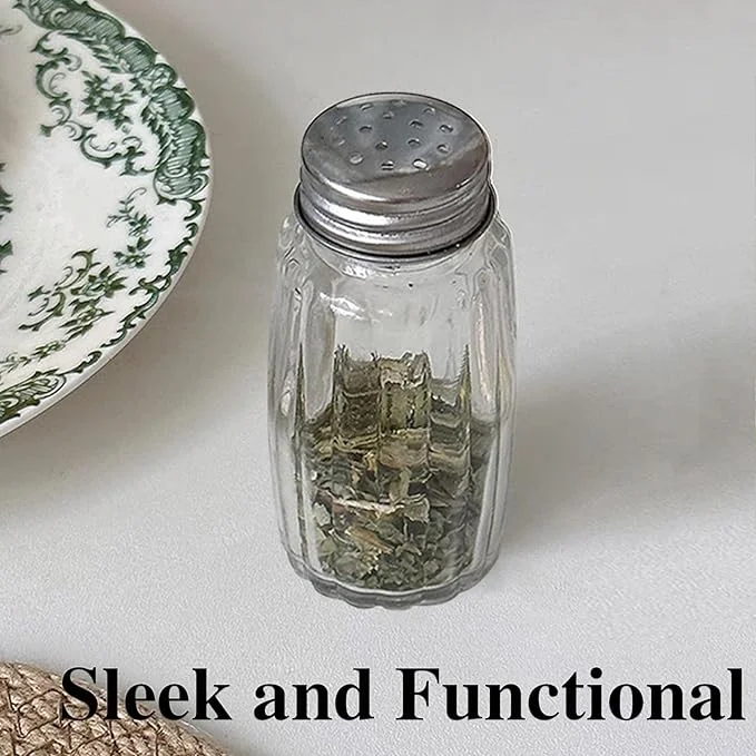 Salt and pepper shaker set, small glass salt shaker for kitchen