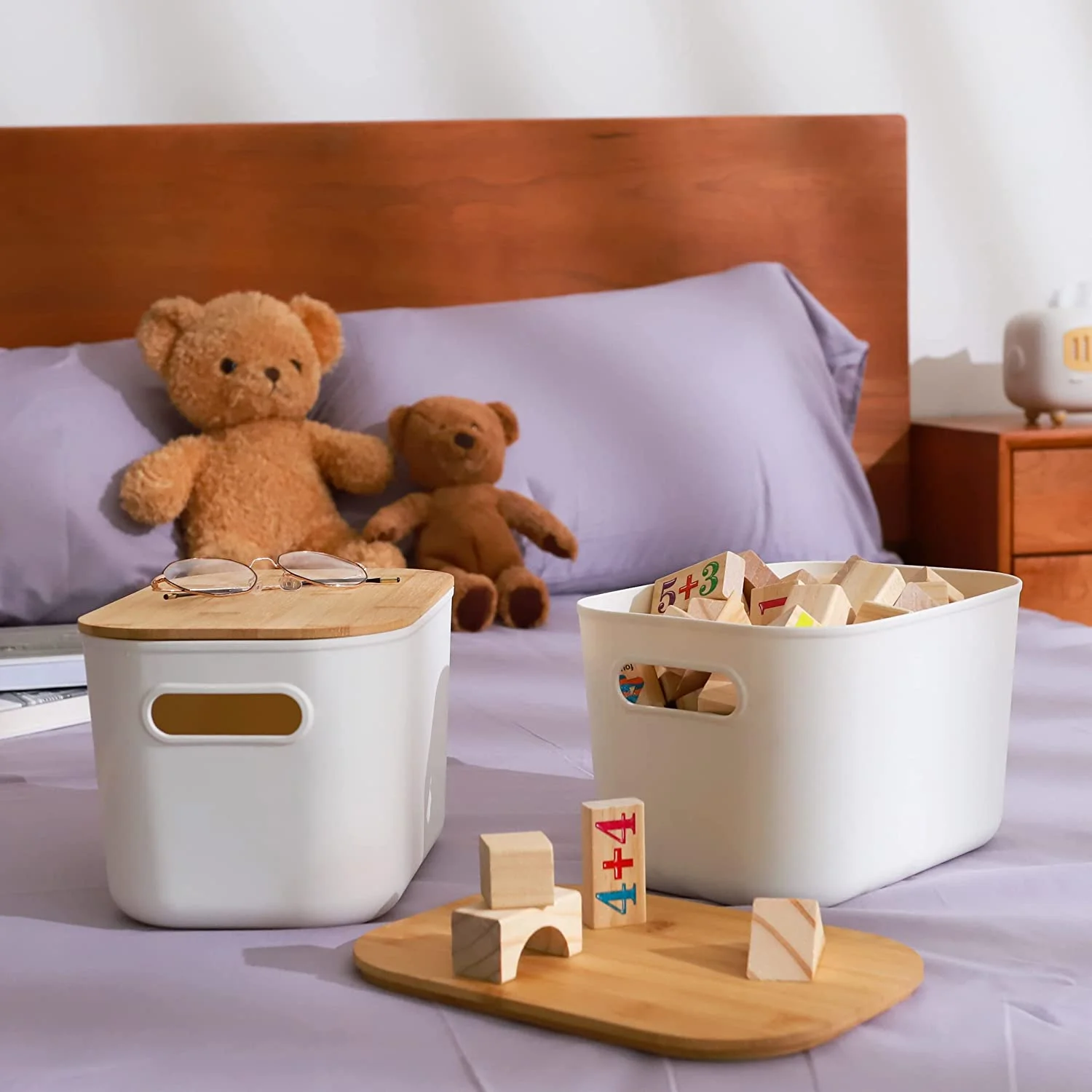 2023 Custom bamboo rack toilet paper handmade storage basket metal utensil holder with handle