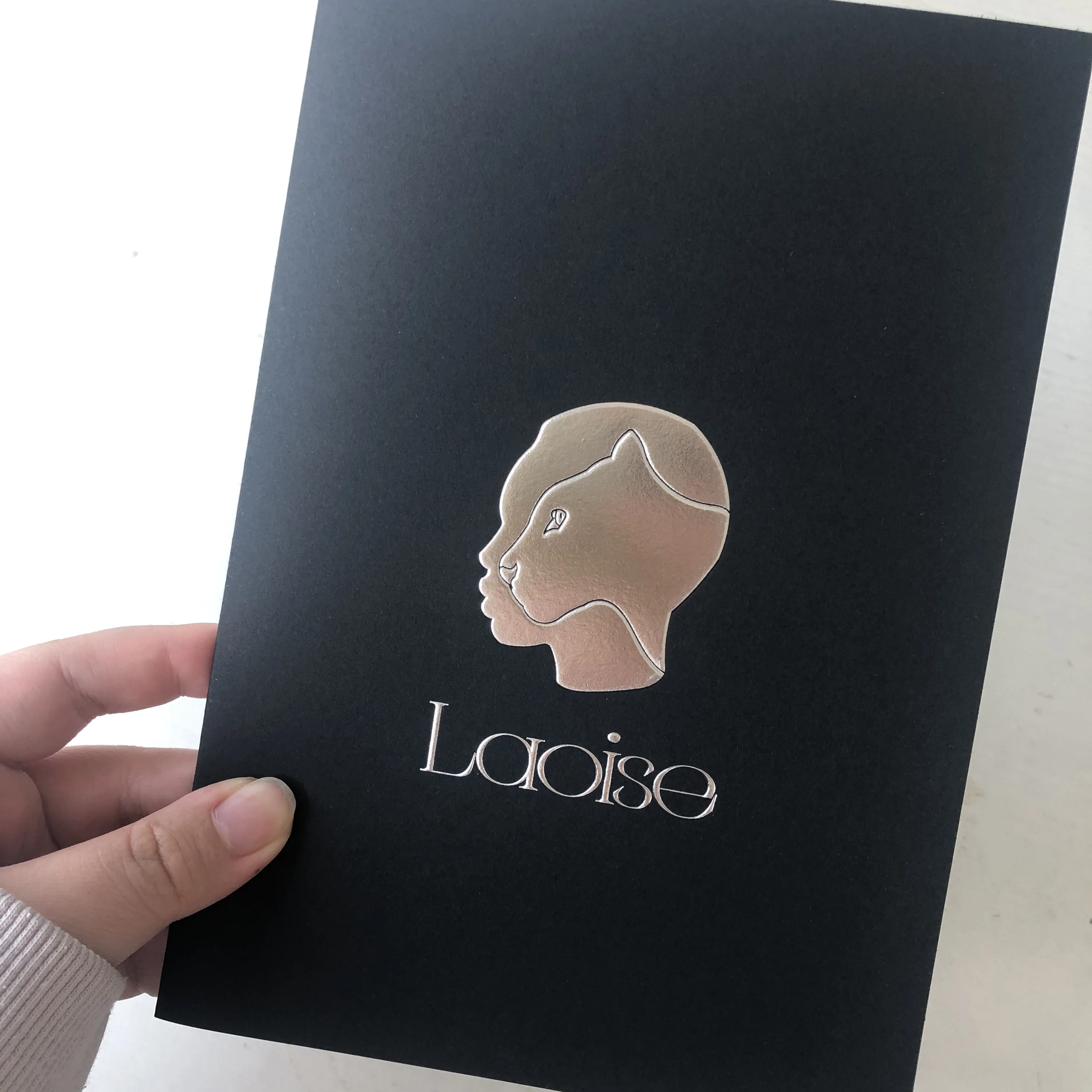 Custom luxury black kraft paper embossed silver foil stamping folded card