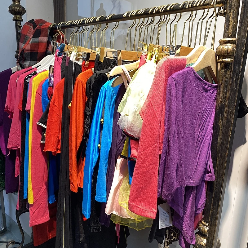 High quality korea Japan used dresses in bulk used clothes bales second hand clothing