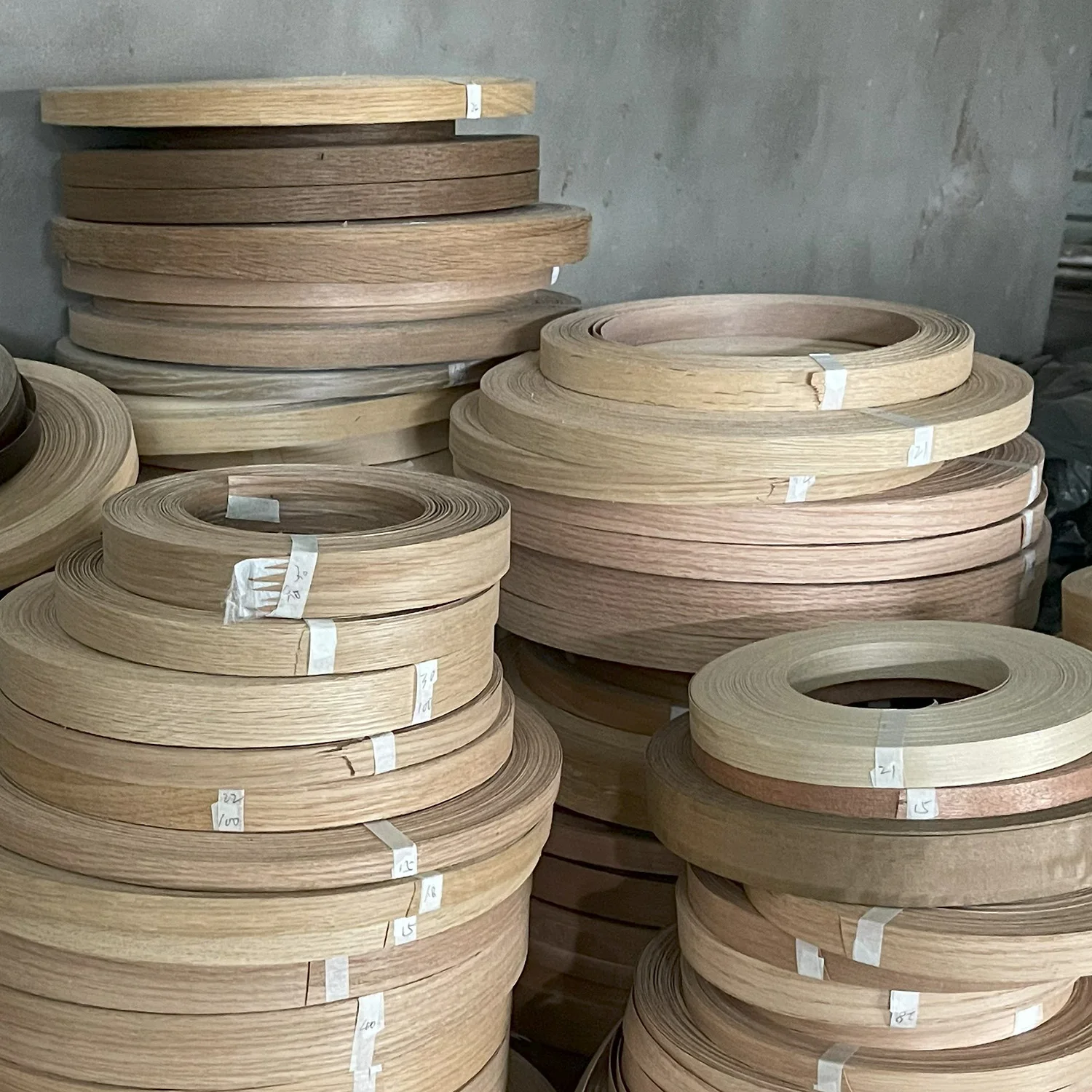 Real Wood Edge Banding Oak Walnut Veneer Edge Banding Tape for Plywood Furniture