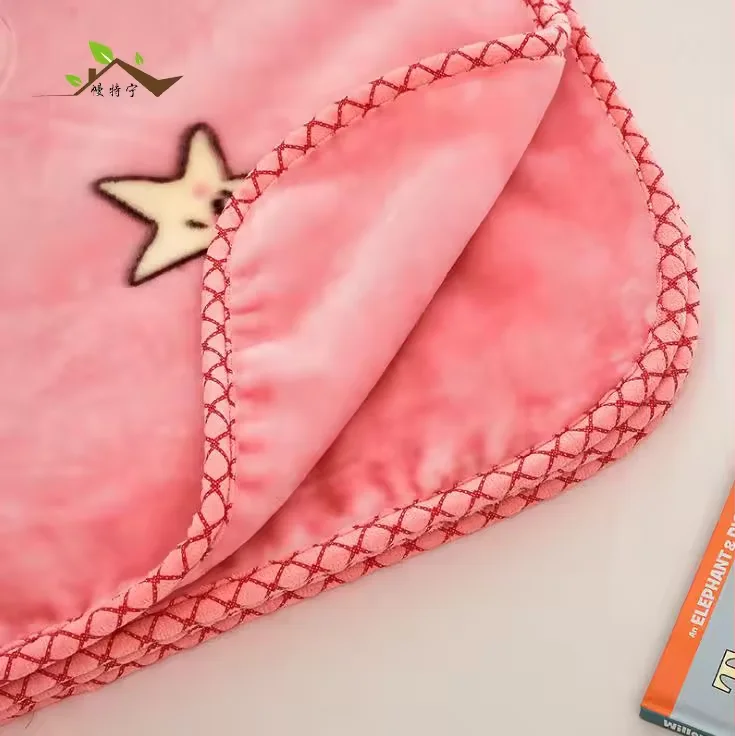 Custom Soft 100% Polyester Children Cloudy Baby Napping Flannel Coral Blanket